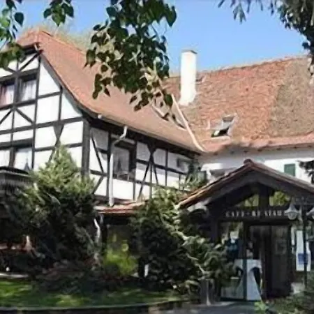 Jagdschloss Moenchbruch Hotel 3*