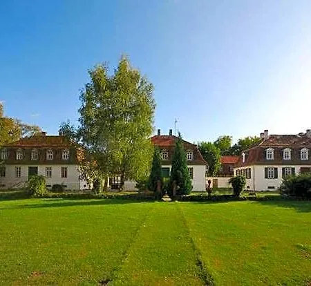Jagdschloss Moenchbruch 3*
