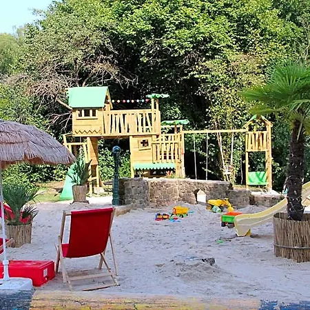Hotel Jagdschloss Moenchbruch 3*