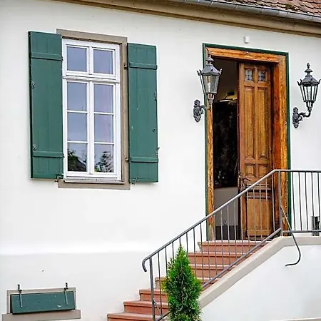 Hotel Jagdschloss Moenchbruch 3*