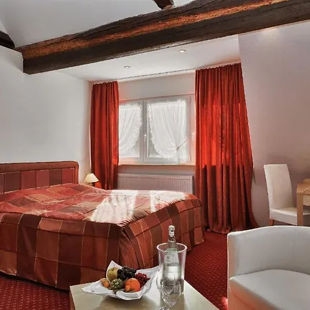 Jagdschloss Moenchbruch Hotel Moerfelden-Walldorf