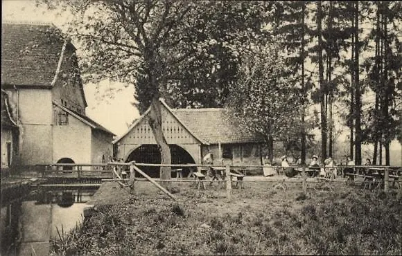 Jagdschloss Moenchbruch Otel 3*