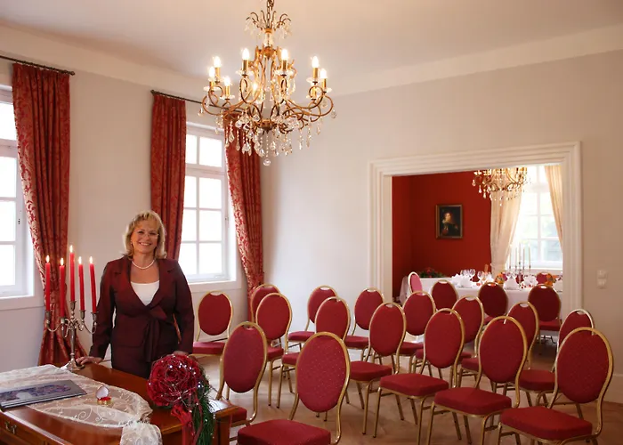 Jagdschloss Moenchbruch Otel