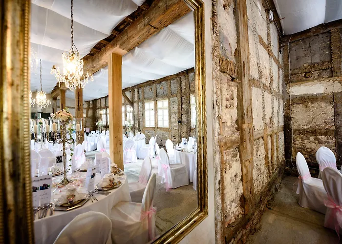 Jagdschloss Moenchbruch 모르펠덴발도르프