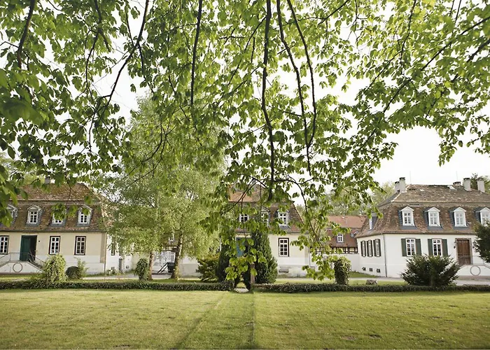 Jagdschloss Moenchbruch 3*